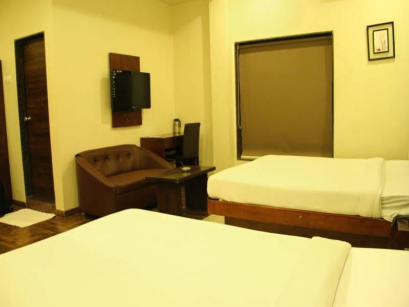 Hotel Sai Regency Daman Zewnętrze zdjęcie